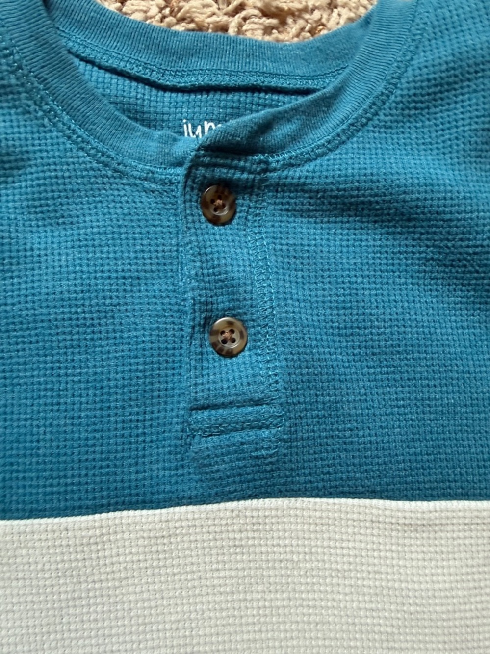 Size 8 boys Jumping Beans bundle of two colorblock waffle knit Henley shirts. - Picture 4 of 9